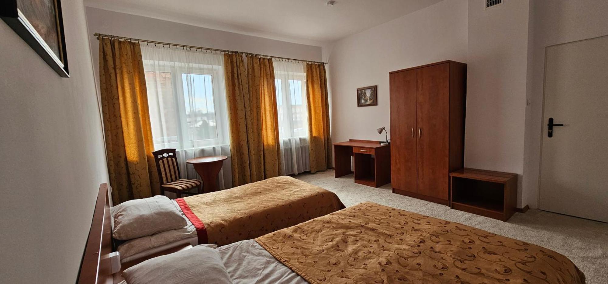 Rest Hostel Airport Modlin Nowy Dwor Mazowiecki Luaran gambar