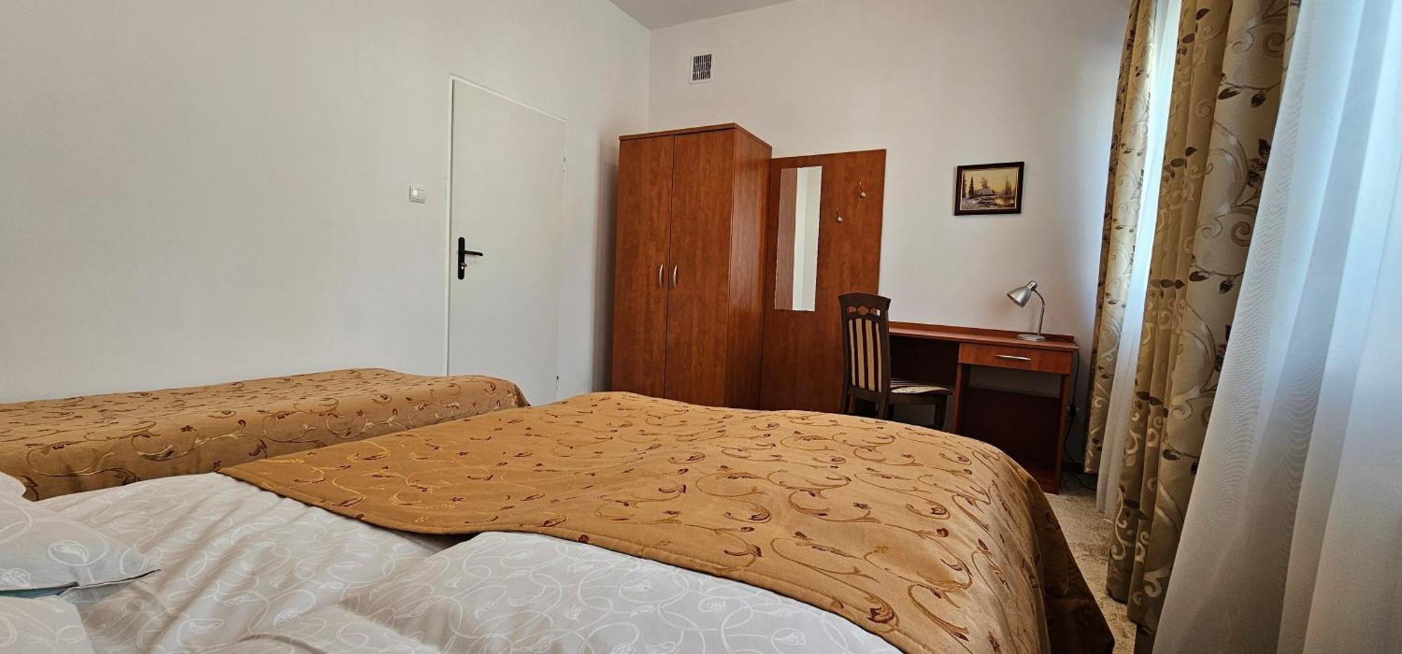 Rest Hostel Airport Modlin Nowy Dwor Mazowiecki Luaran gambar