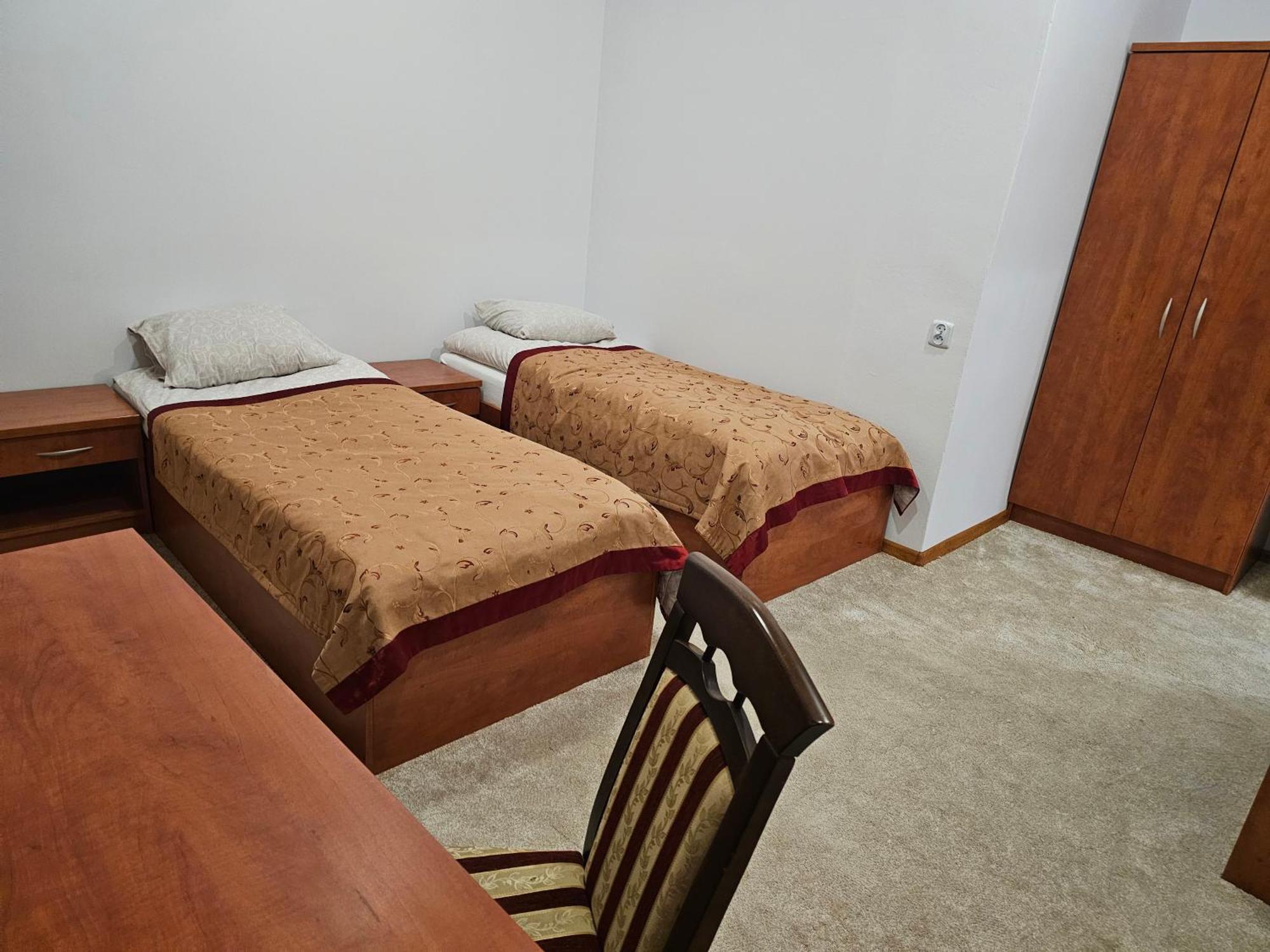 Rest Hostel Airport Modlin Nowy Dwor Mazowiecki Luaran gambar