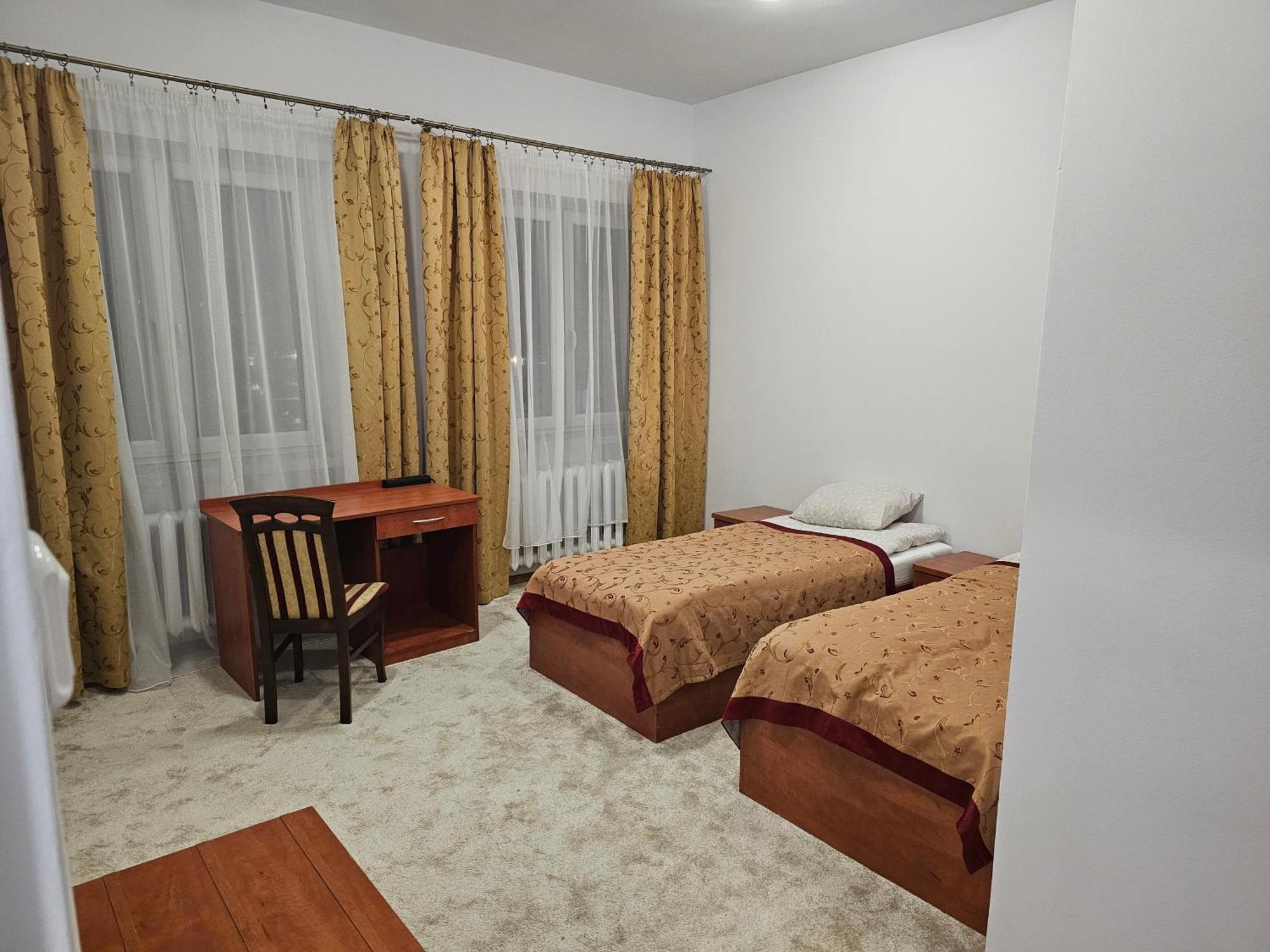 Rest Hostel Airport Modlin Nowy Dwor Mazowiecki Luaran gambar